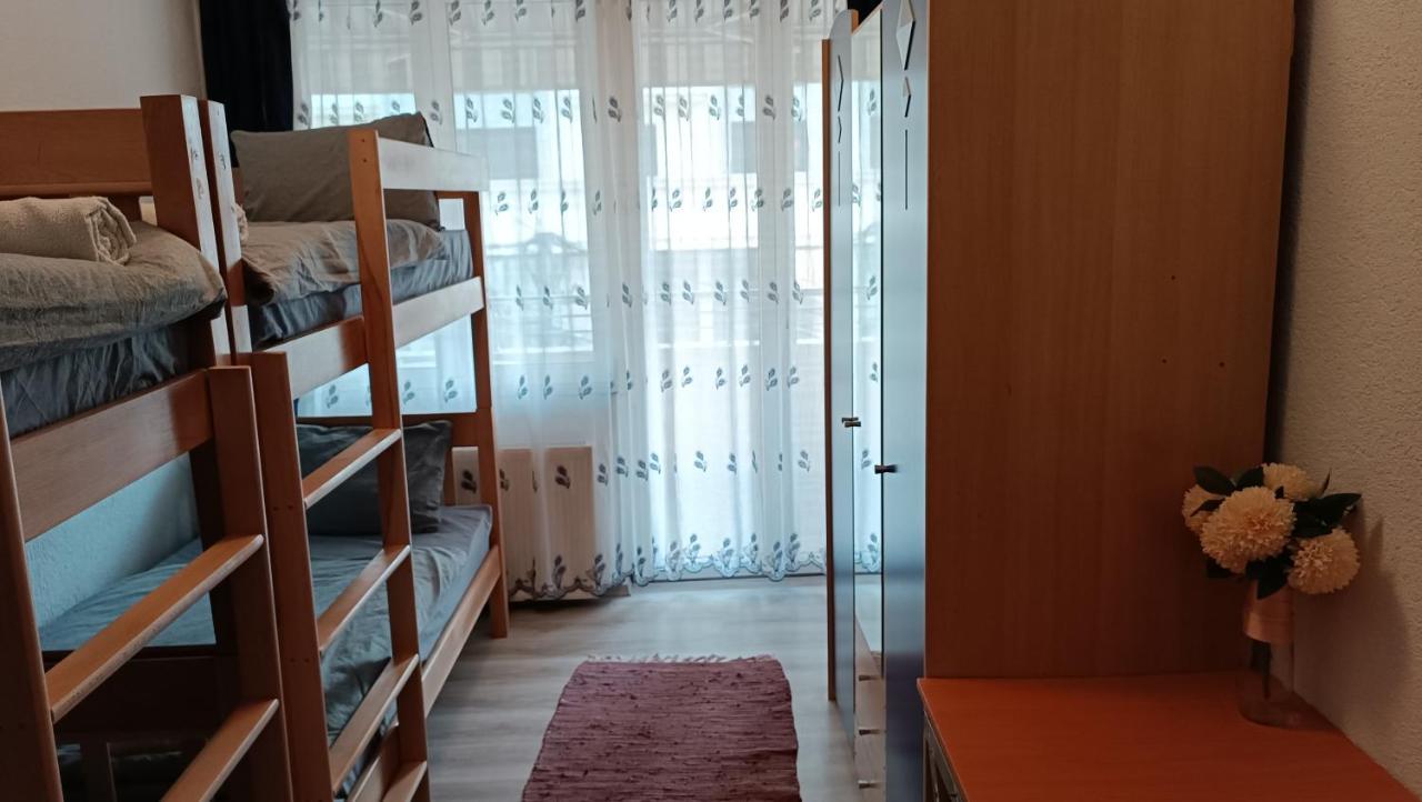 City Park Apartments Pristina Eksteriør billede