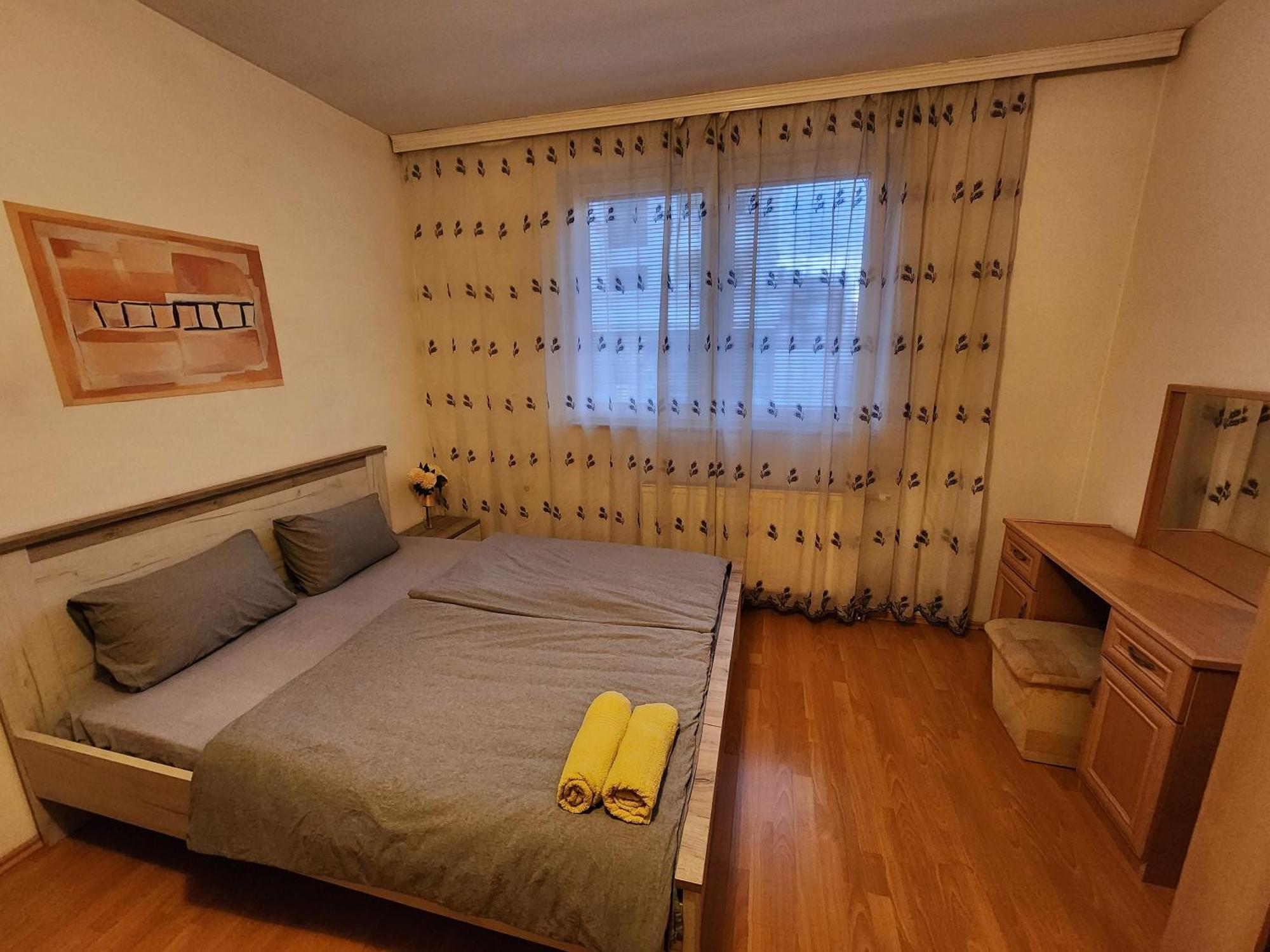 City Park Apartments Pristina Eksteriør billede