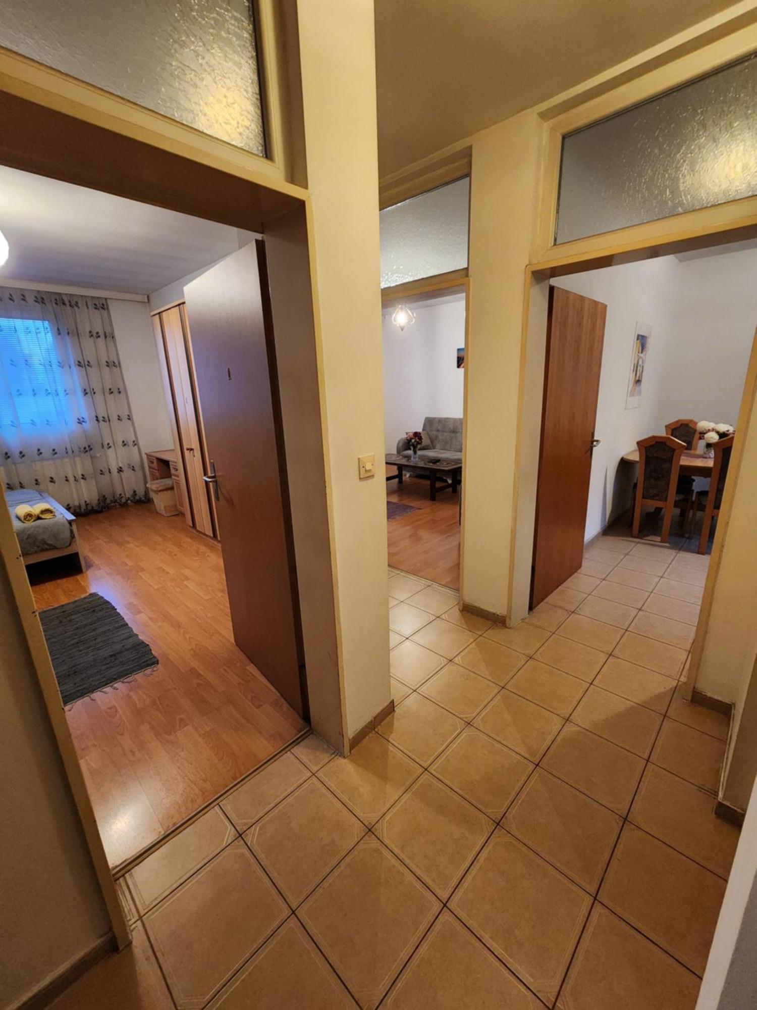 City Park Apartments Pristina Eksteriør billede